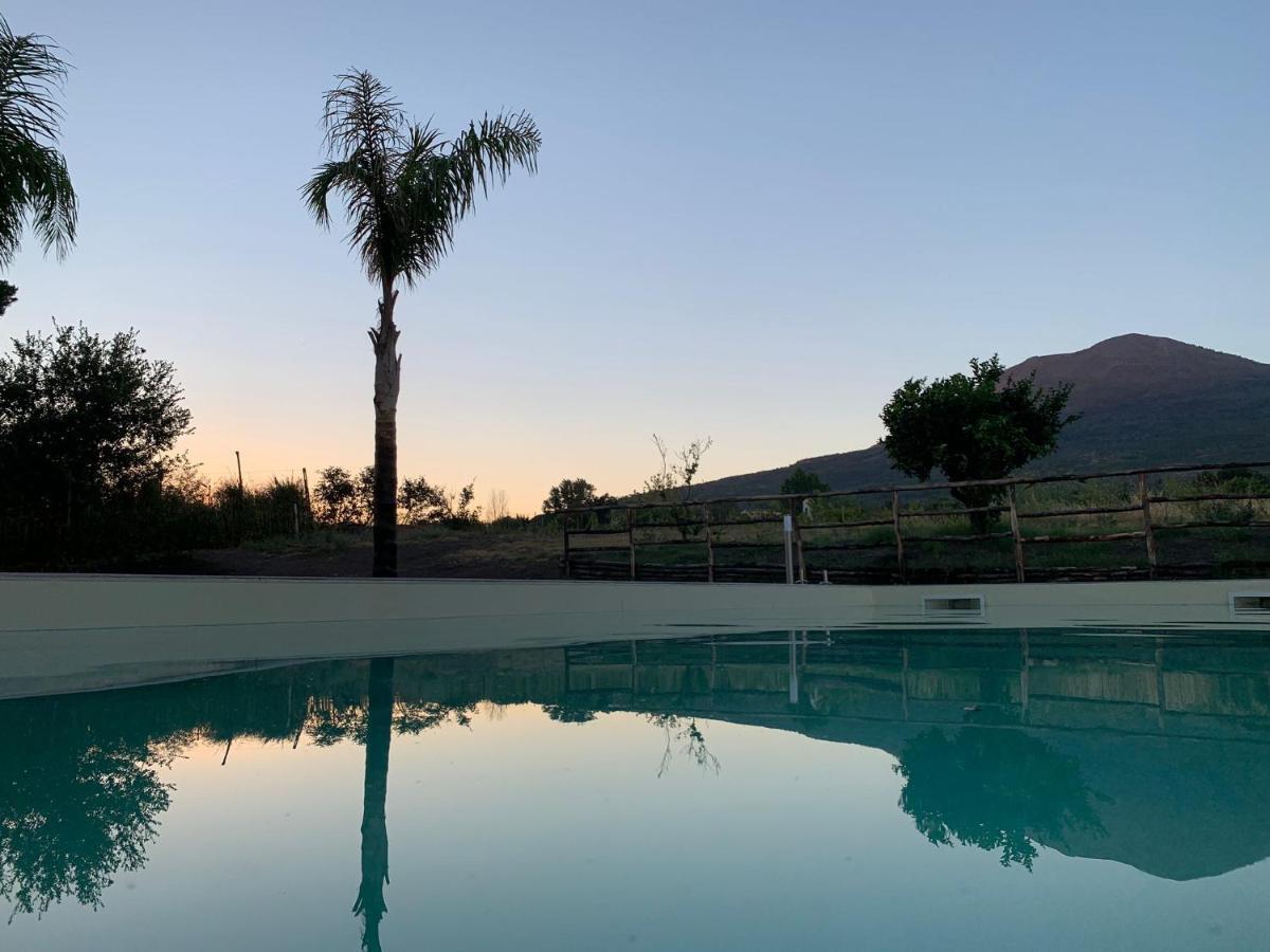 Vesuvio Casa De Charme Bed & Breakfast Trecase Exterior photo